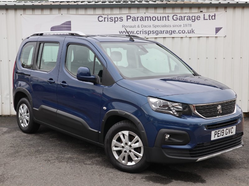 Used Cars for sale in Saxmundham, Suffolk Crisps Paramount Garage