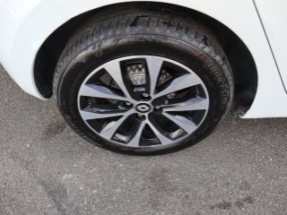 /photos/8543/301bec7f-3b78-dbbd-766c-7a5e722d9f51_i320x240.jpg