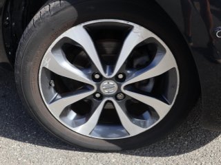 /photos/8543/8250e904-2580-f0b5-e1b7-d512ccfbbf42_i320x240.jpg