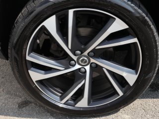 /photos/8543/82569bee-3784-78a5-1241-a1ab2e07fb0a_i320x240.jpg