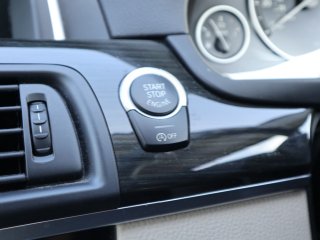 /photos/8543/82e4def2-1261-dd3c-9406-6a364ee61376_i320x240.jpg