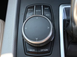 /photos/8543/9d3359e6-a3c4-4b77-7d07-9fd9ce5e8693_i320x240.jpg
