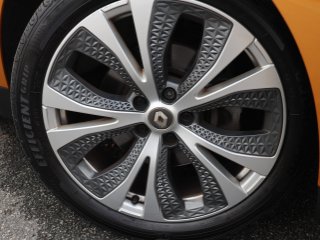 /photos/8543/e8ce6acb-1f39-36dc-03e1-8493333364d2_i320x240.jpg