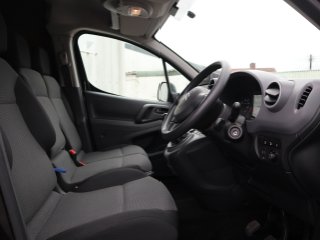 /photos/8543/f8268367-36ca-9d4b-bcf3-62ce2f33f557_i320x240.jpg